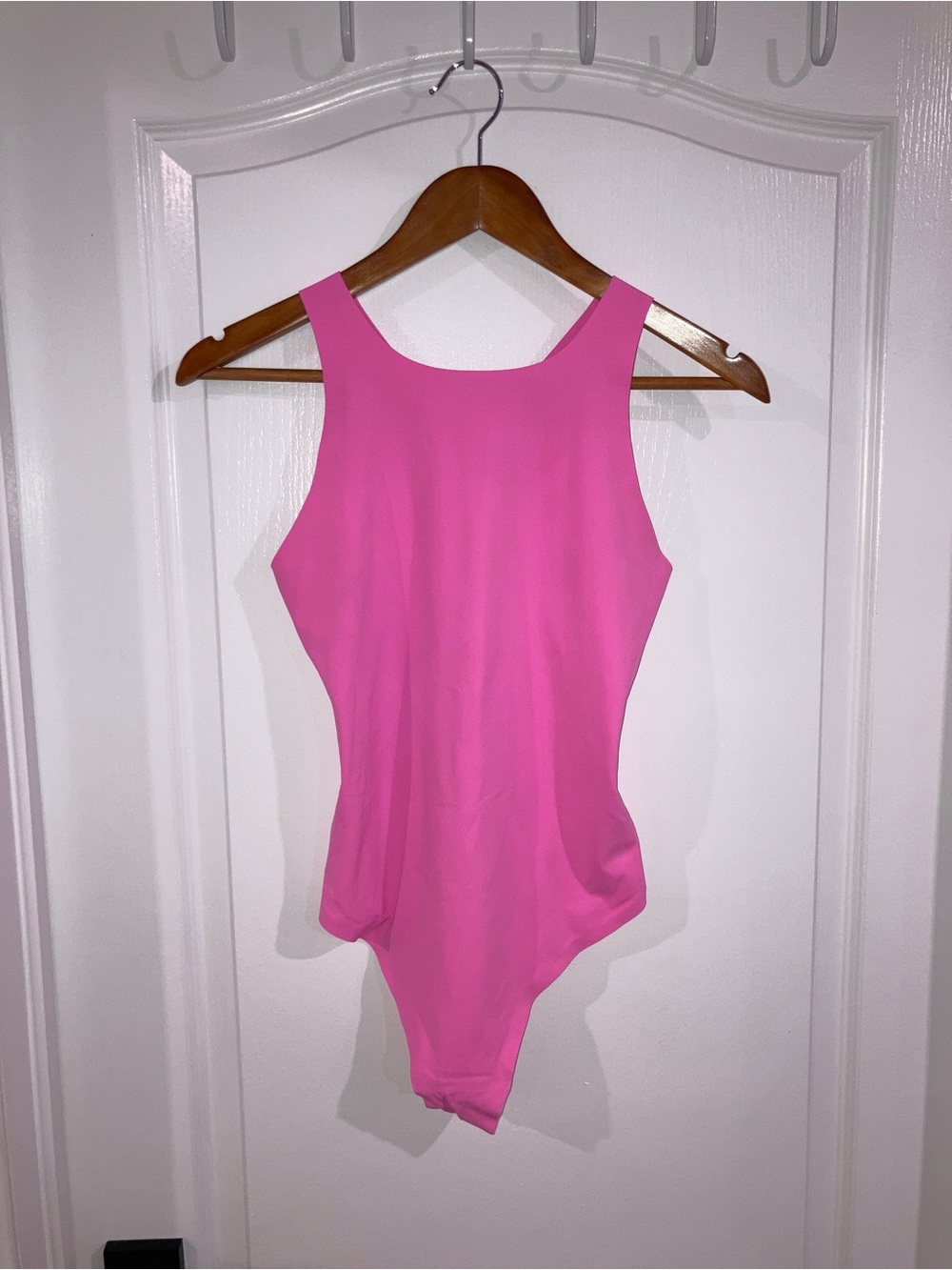 Aerie Bright Pink Smoothez Bodysuit- size M